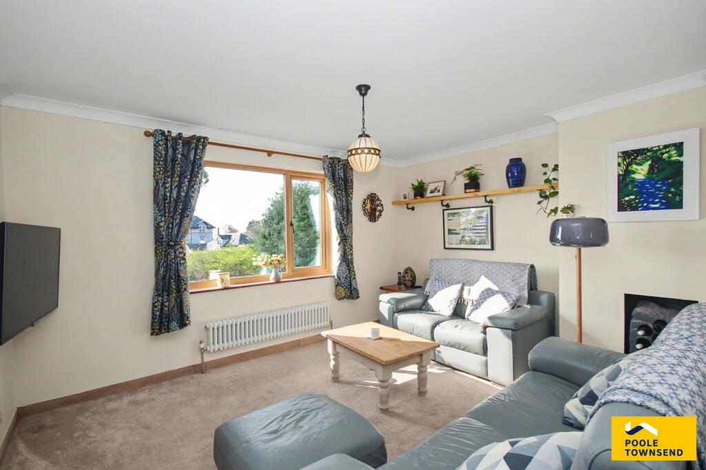 27 Carter Road, Grange over Sands, Cumbria photo 2
