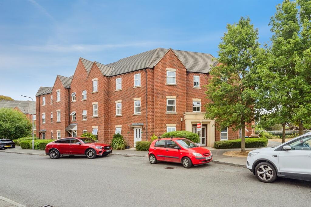 Main image of property: Hinsley Walk, Bletchley, Milton Keynes