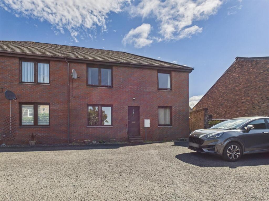 Main image of property: 4 Ninians Court, Blairgowrie, PH10 7QH
