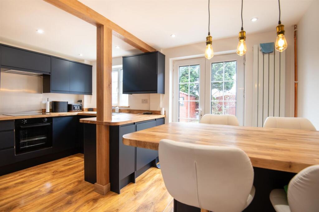Windermere Drive, Wellingborough, NN8 - View 4