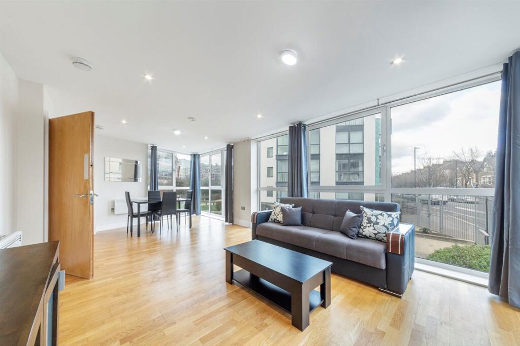 Main image of property: Drayton Park, Highbury