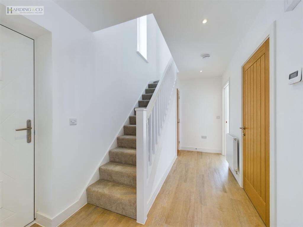House in Exeter - View 5