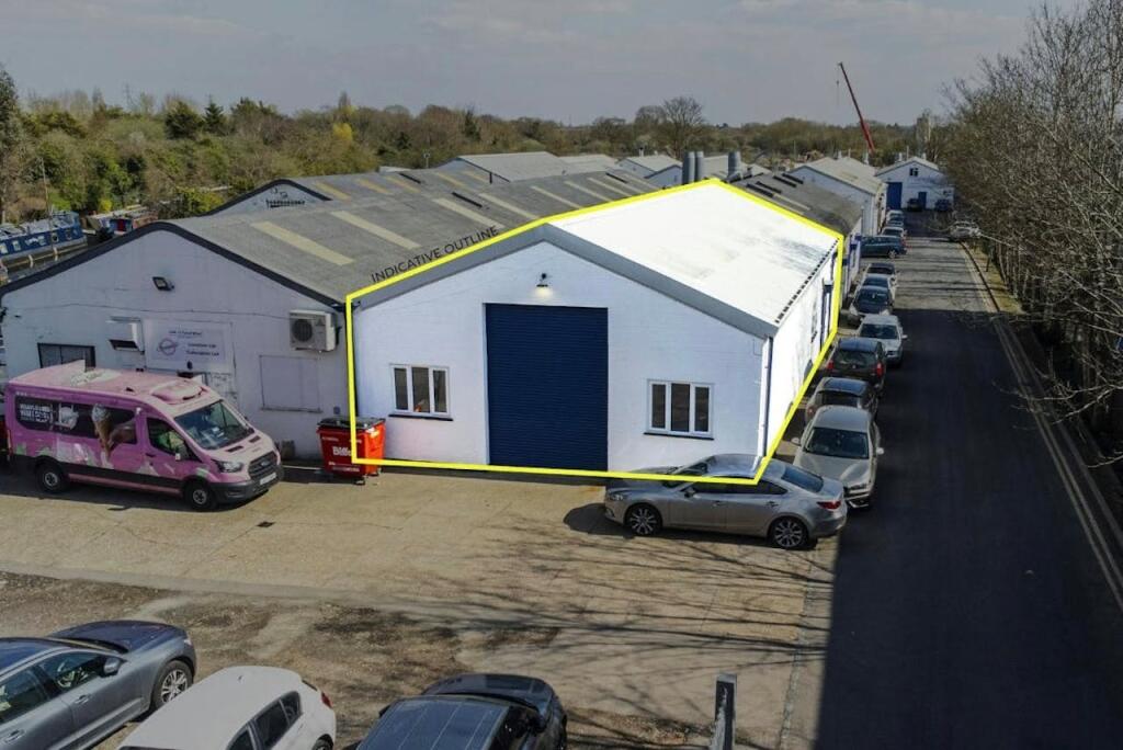 Main image of property: 1 Canal Wharf, Station Road, Langley, SL3 6EG