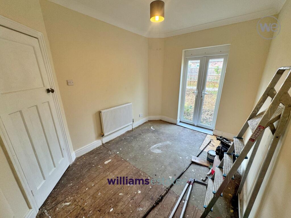 House in Llandudno, Rhyl - More