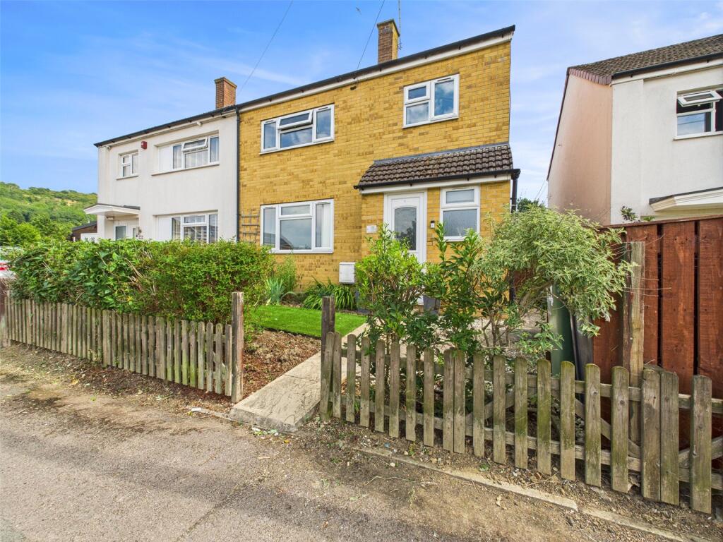 Main image of property: Kemble Close, Tuffley, Gloucester, Gloucestershire, GL4