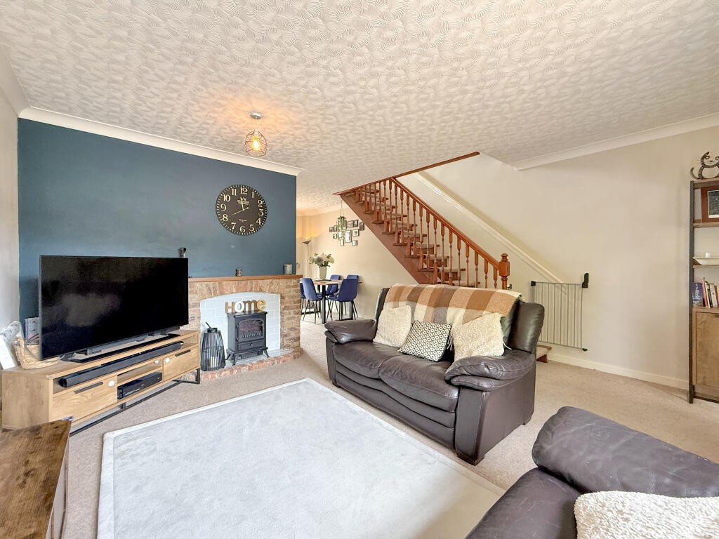 House in Driffield, Little Driffield - More