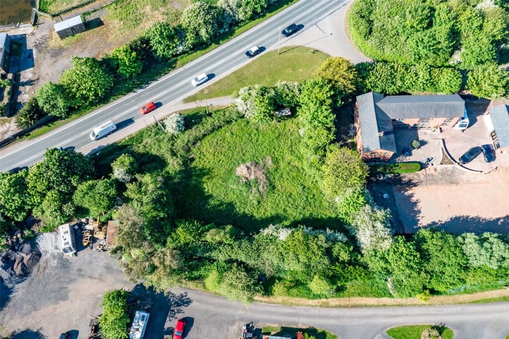 Lodge Lane, Farington Moss, Leyland, Lancashire - More