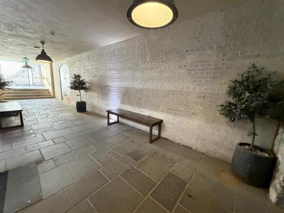 The General BS1 City &amp; Country For Sale with Maggs