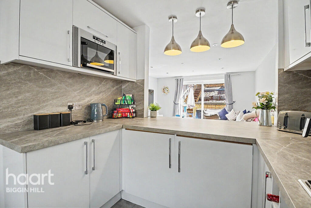 House in Tonbridge - More