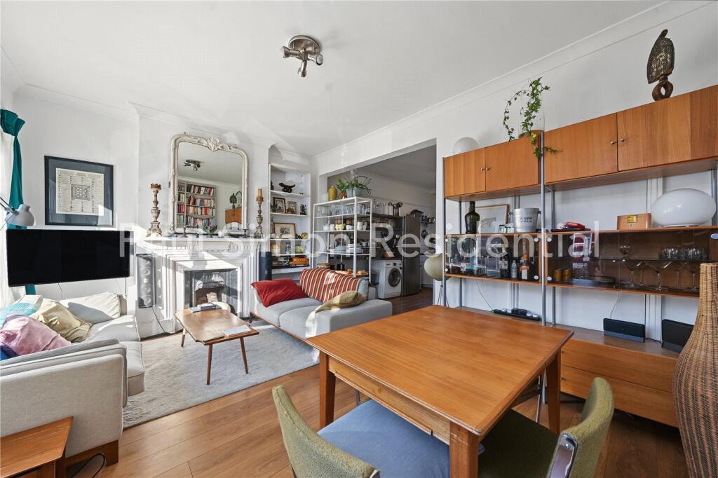 Apartment in London - View 3
