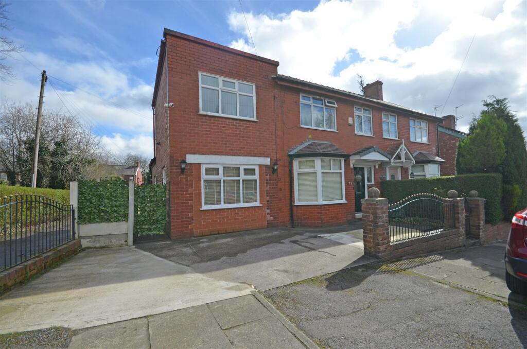 Main image of property: Hutton Avenue, Cockbrook, Ashton Under Lyne