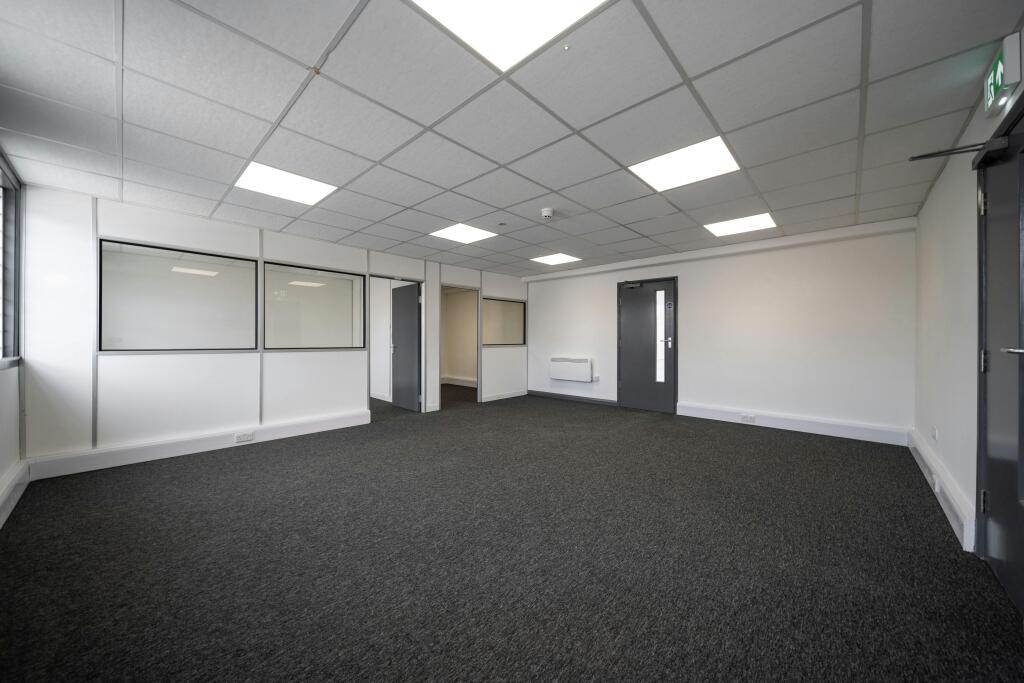 knighton Heath Industrial Estate Unit 5_37.jpg