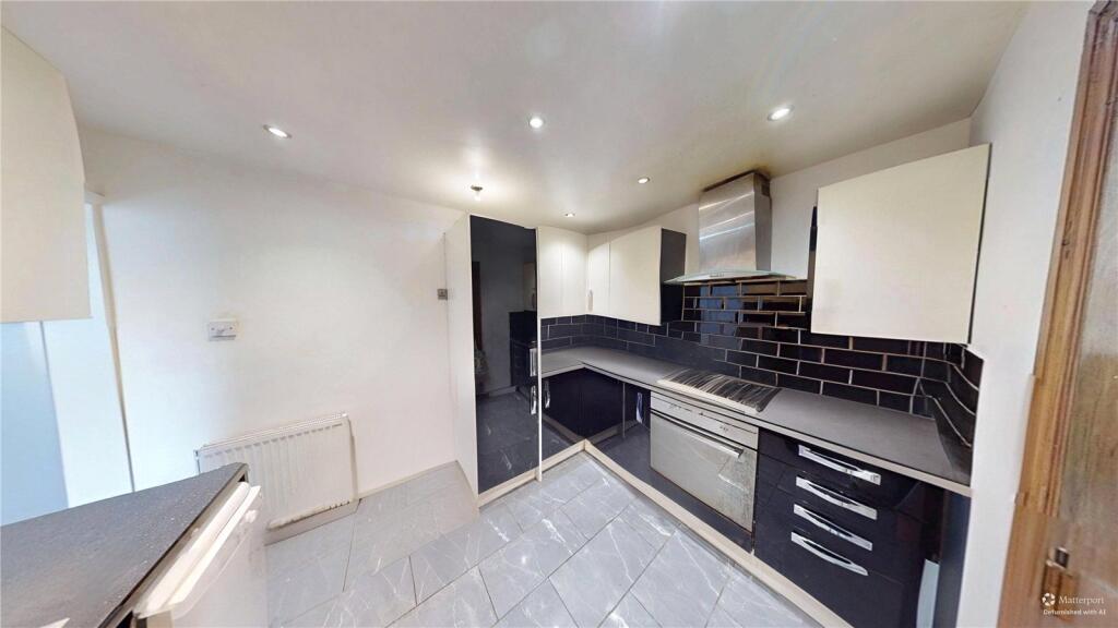 House in Southend-on-Sea - View 3