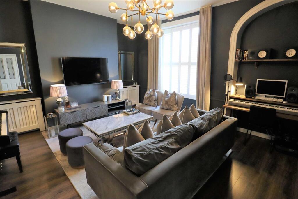 Main image of property: Wood Street, Calne