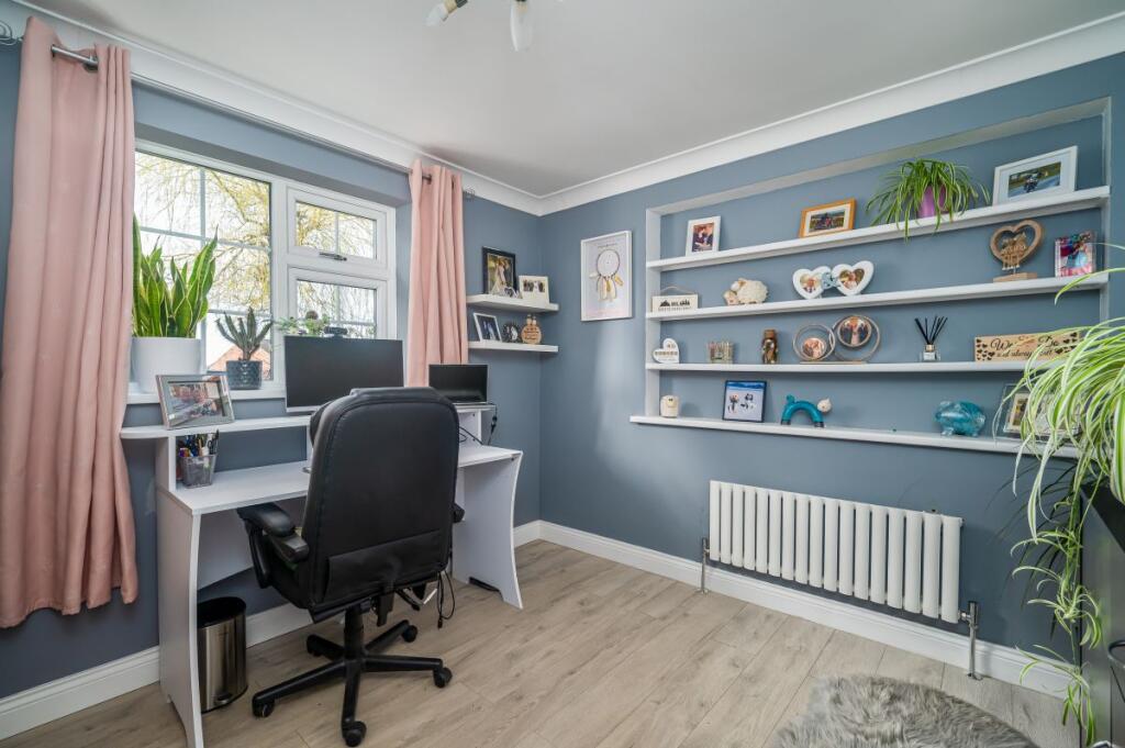 Additional image 20 of Moorside Gardens, Drighlington, Bradford