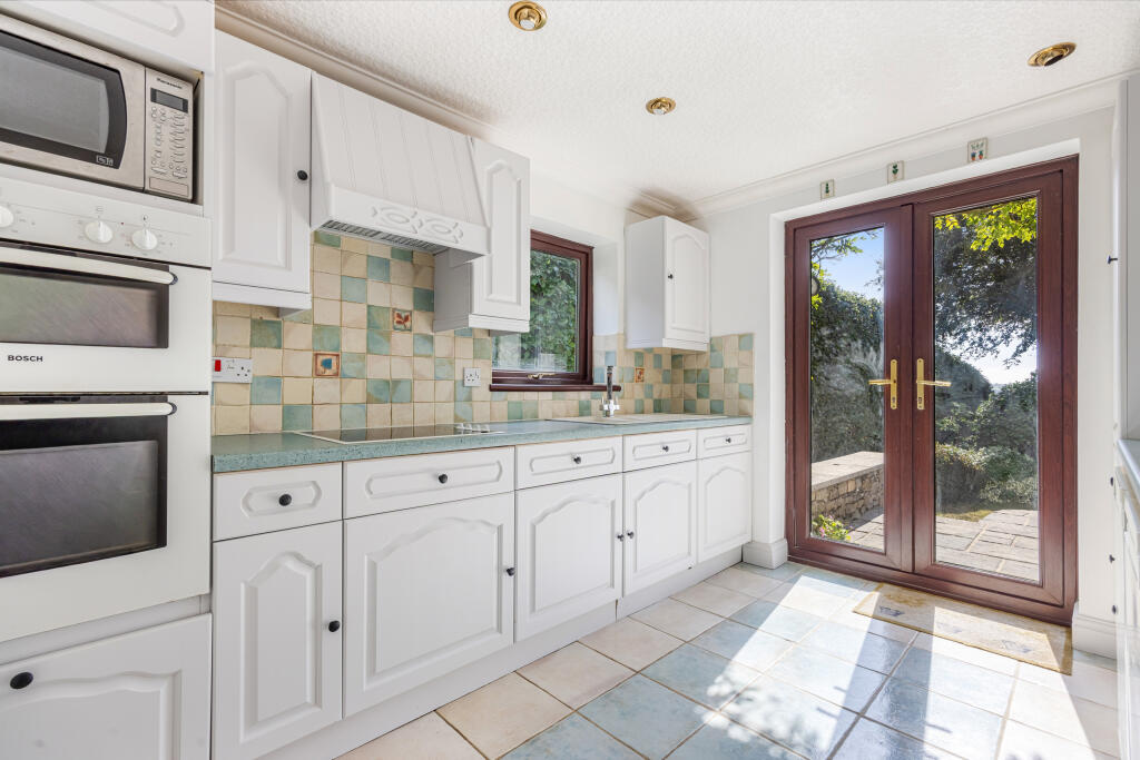 House in South Hams, Wollaton, Brixton - View 3