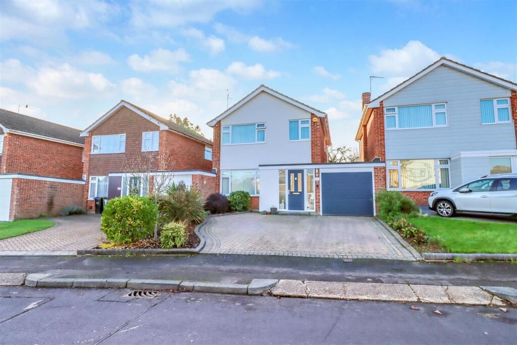 Main image of property: Highcliffe Way, Wickford