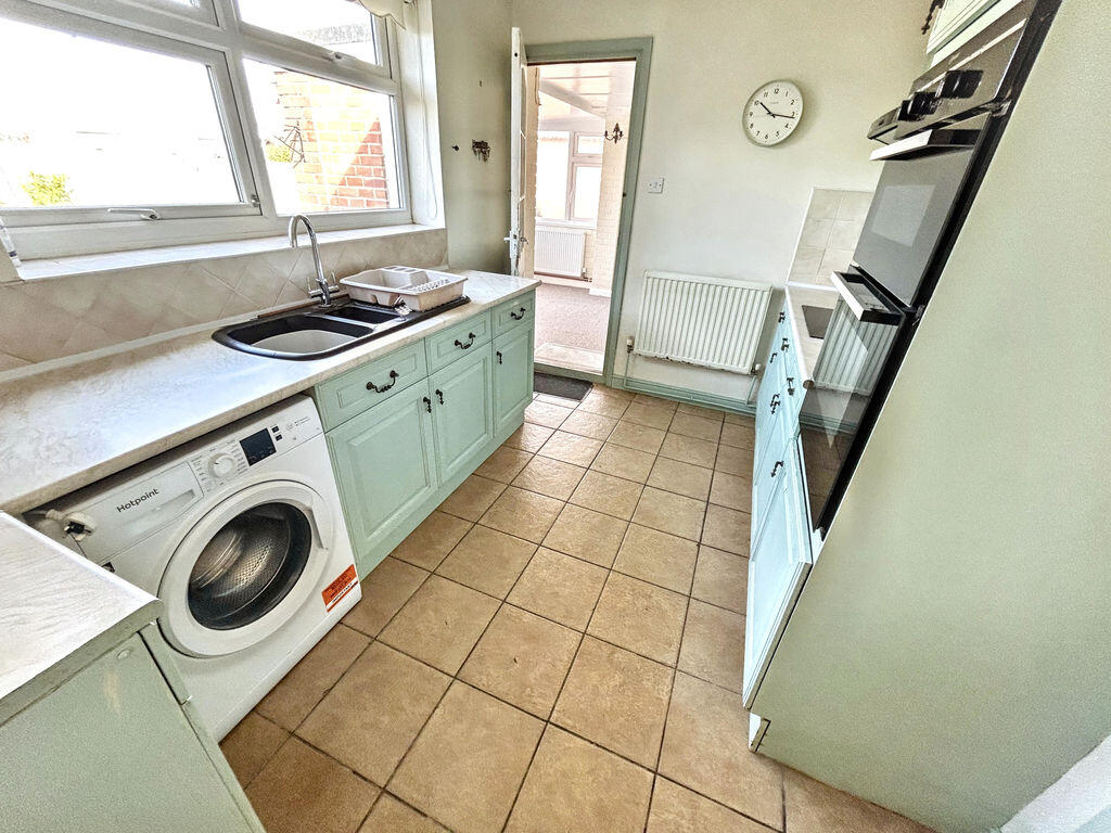 Lynn Grove, Gorleston photo 3