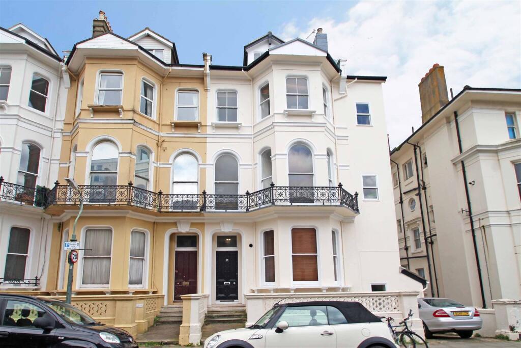 Main image of property: St Aubyns, Hove BN3