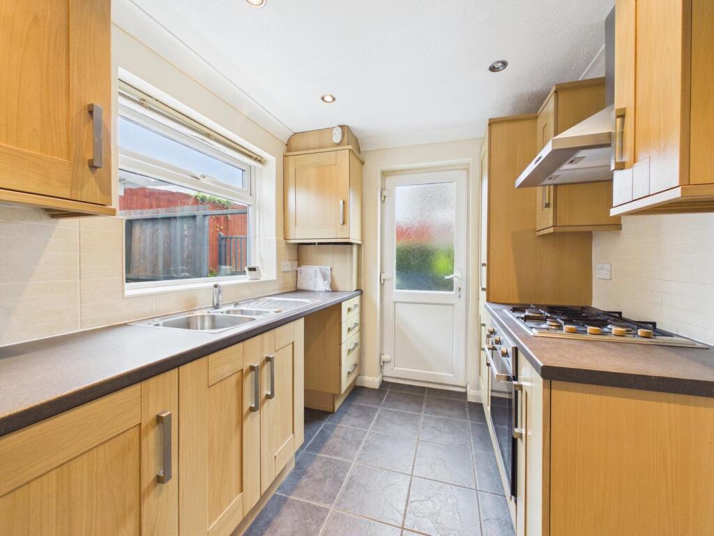 House in Bryntirion, Laleston - More
