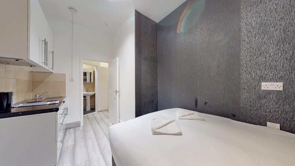 Apartment in London - View 4