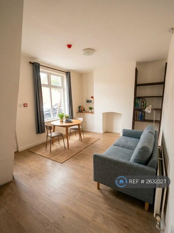 House in Manchester - View 5