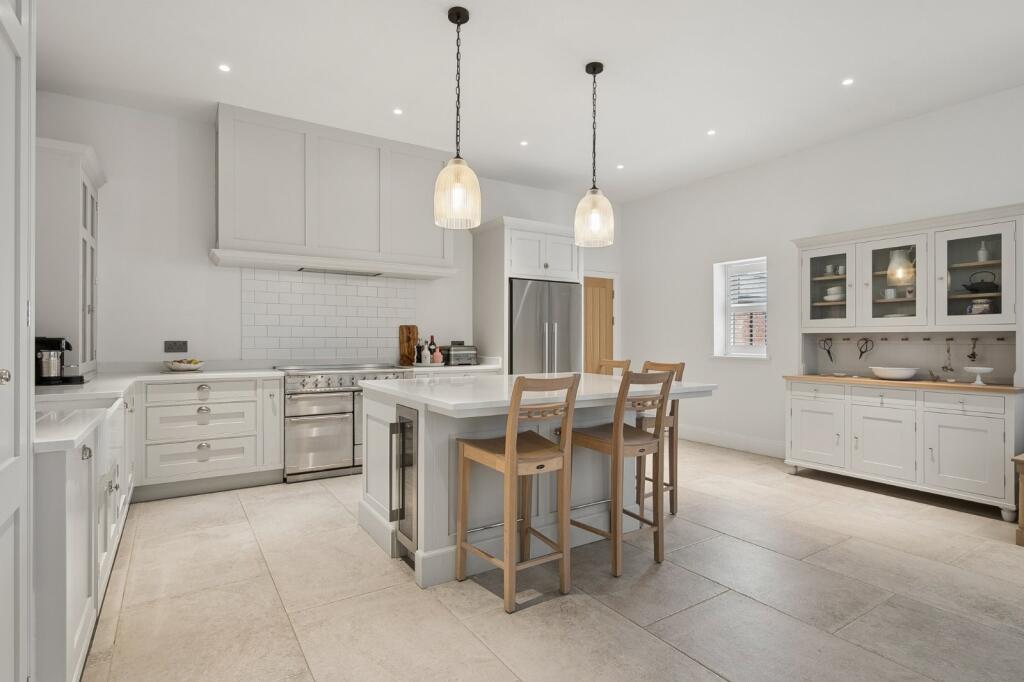 House in Wilmslow, Morley - More