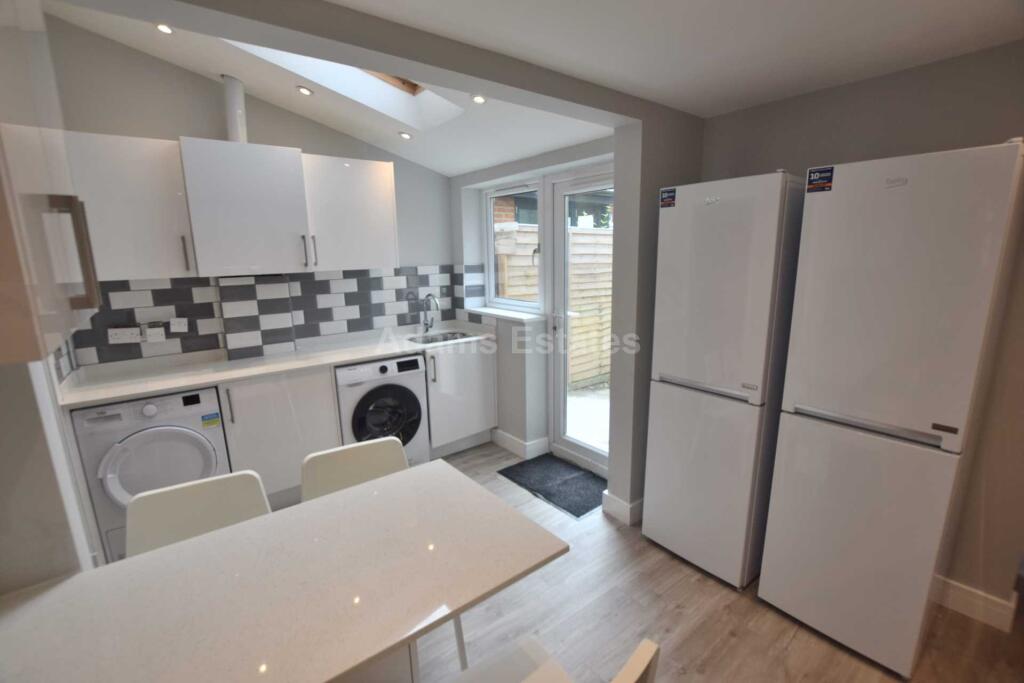 House in Reading - View 3
