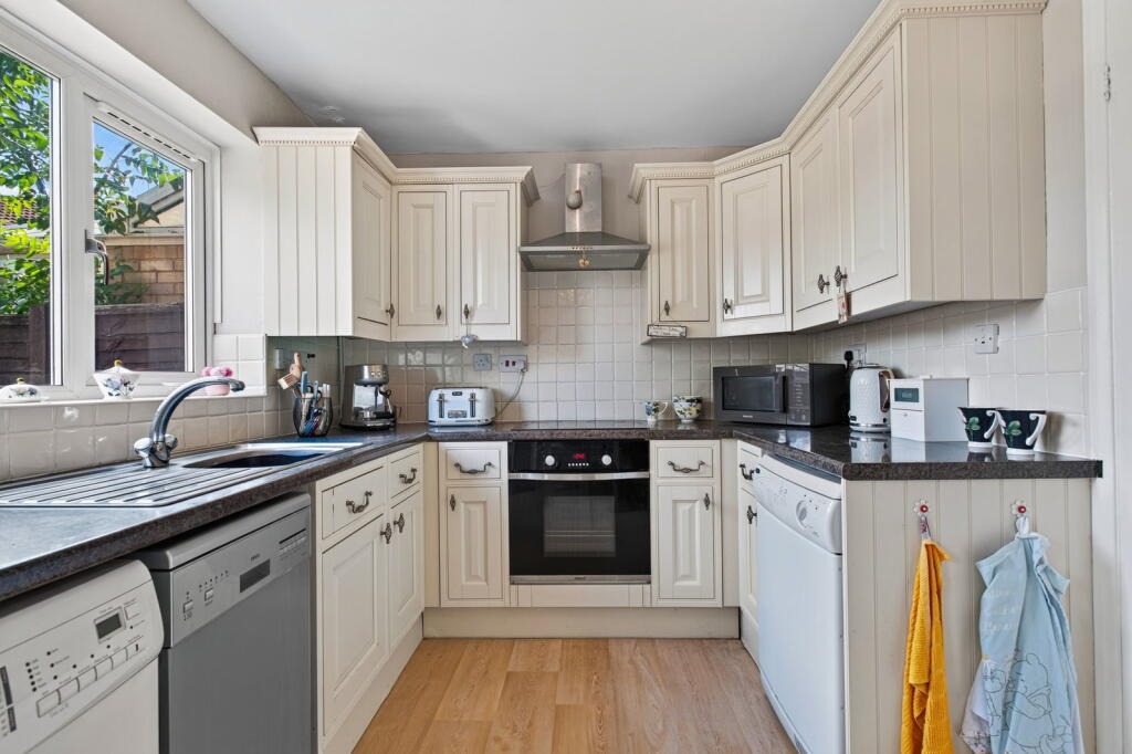 House in Northampton - View 3