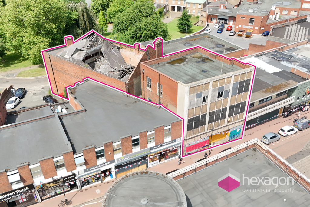 Main image of property: 185-186, High Street, Dudley