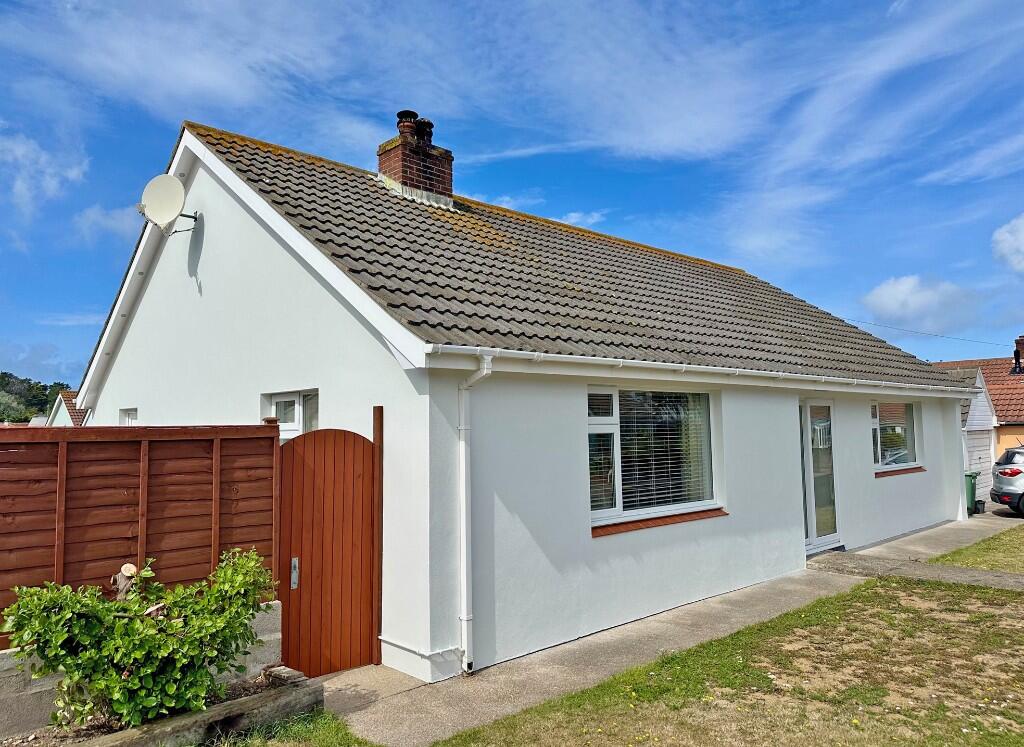 Main image of property: 28 Le Banquage, Rue Du Beaumont, Alderney, Channel Isles, GY9