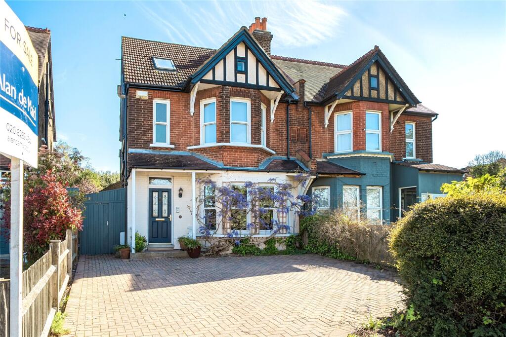 Main image of property: Worsley Bridge Road, Beckenham