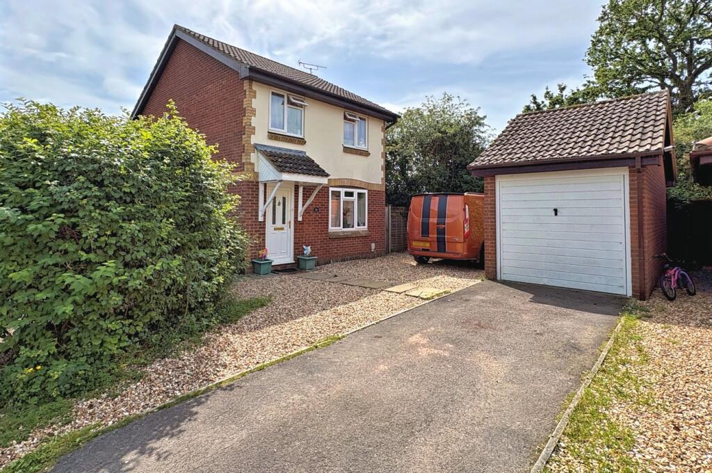 Main image of property: Woodlands Road, Charfield, GL12