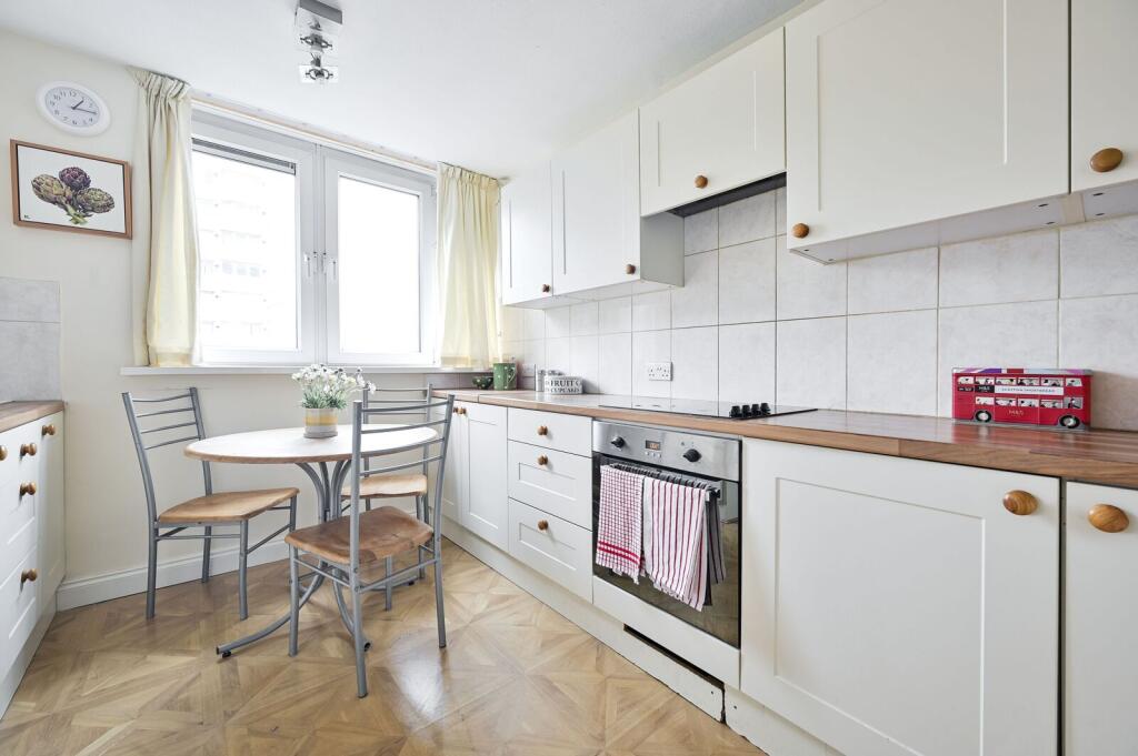Apartment in London - View 4
