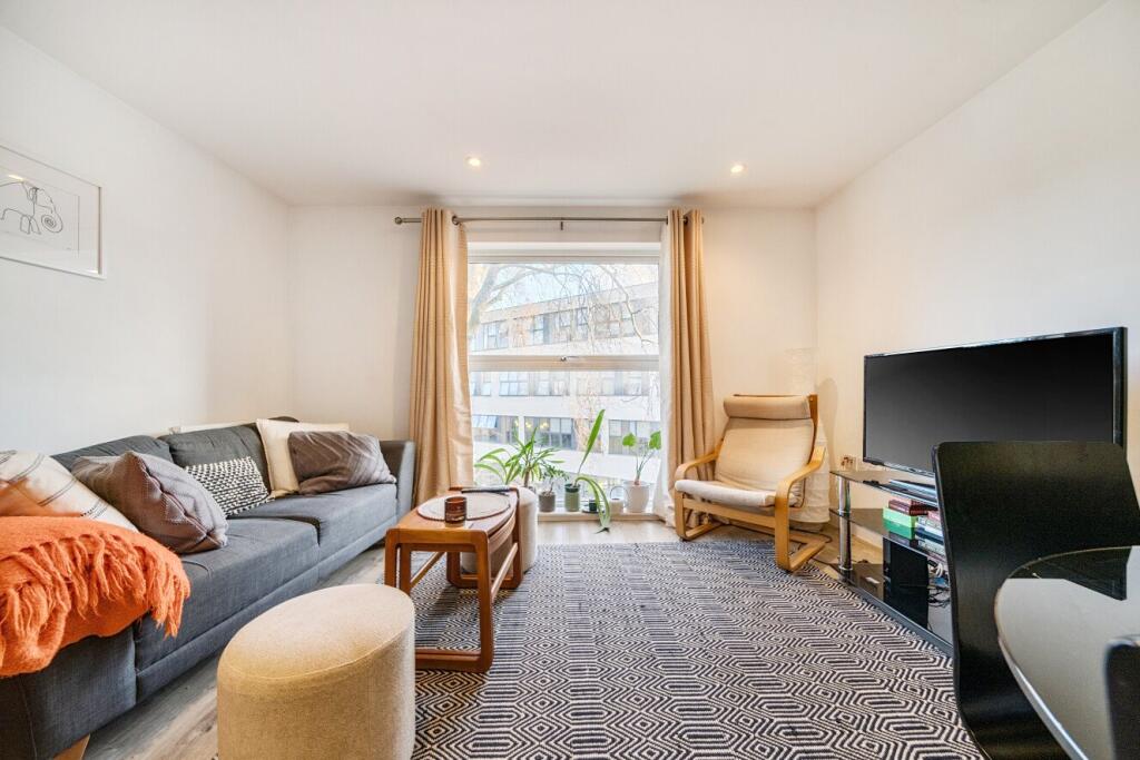 Main image of property: Clapham Road, Stockwell, London, SW9