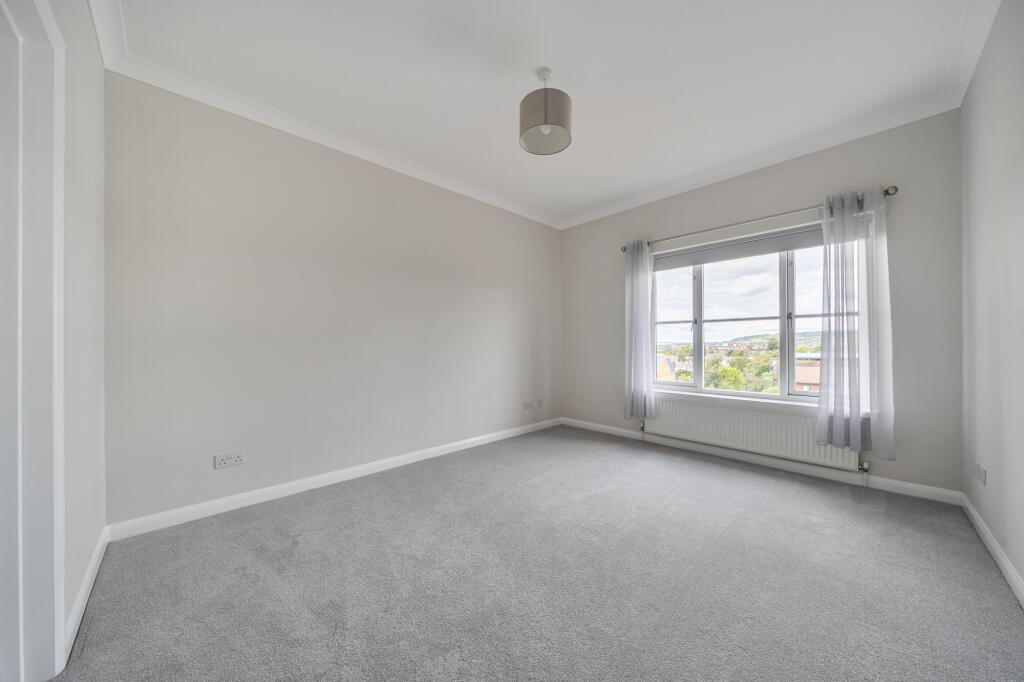 Apartment in Tonbridge - View 4