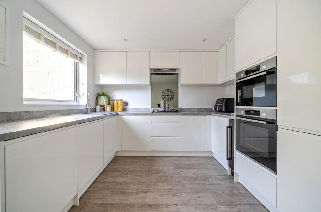 Aldsworth Court, Witney, Oxfordshire photo 4