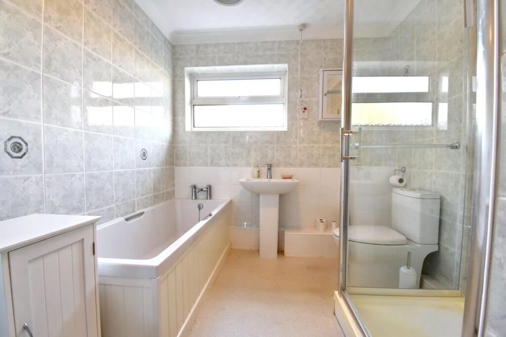 House in Kempston, Bedford - View 4