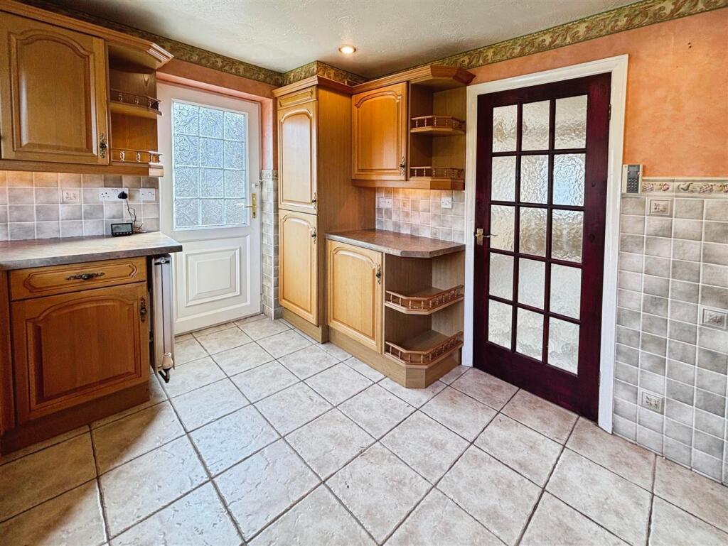 Additional image 8 of Brearcliffe Drive, Bradford, BD6 2LE