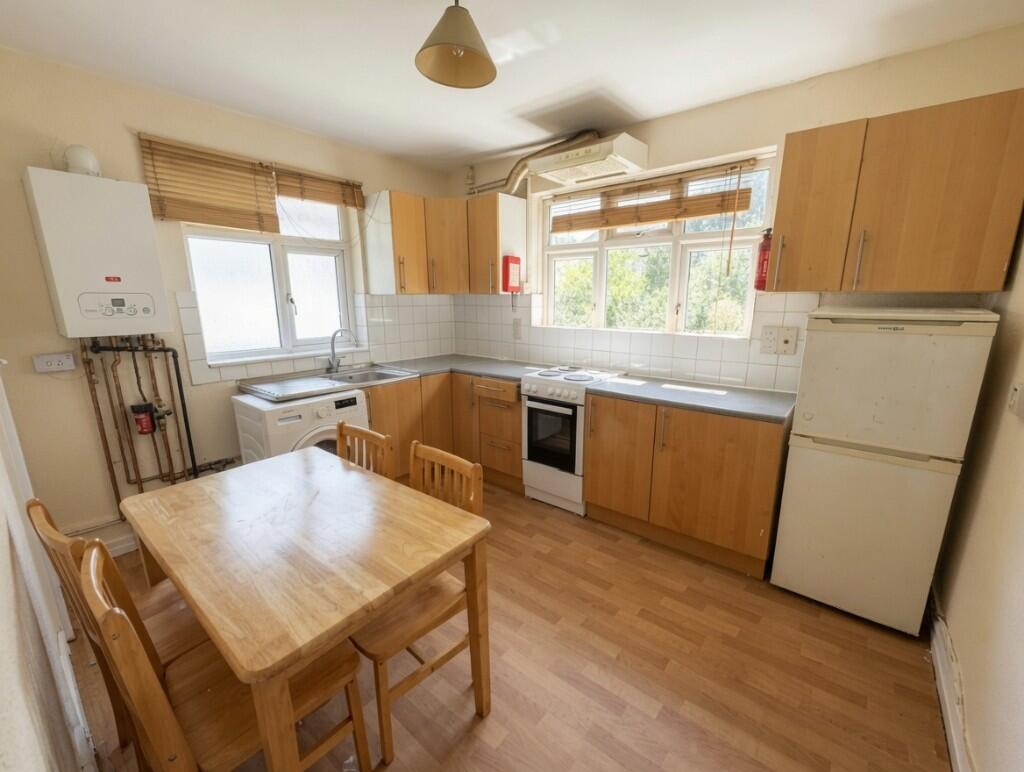 Main image of property: Grosvenor Road, London, N3