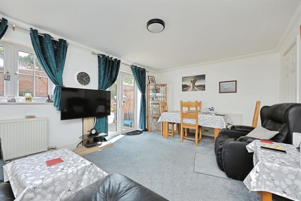 House in Breckland, Beetley - View 5
