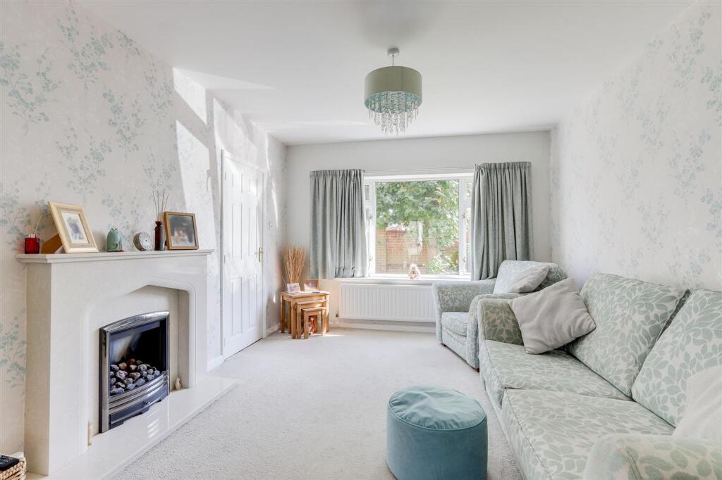 Dockholm Road, Long Eaton, NG10 photo 3