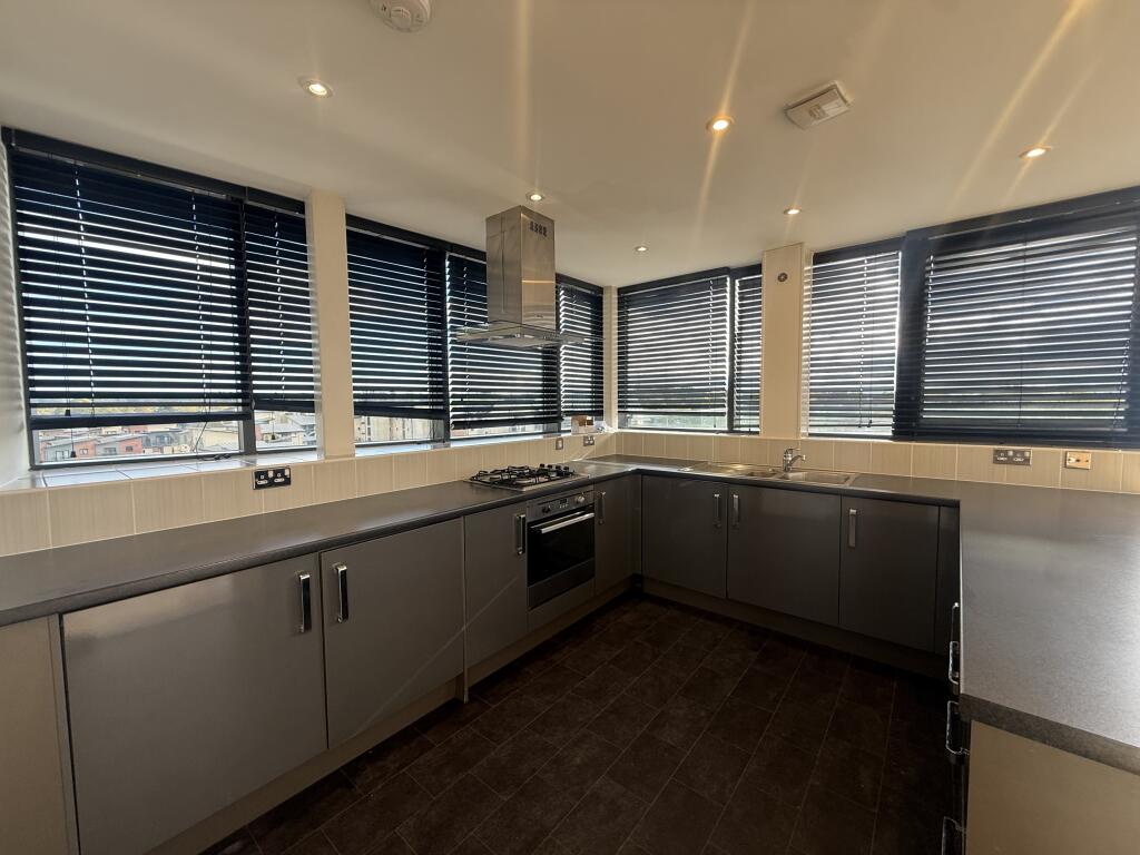 Apartment in Swindon - View 4