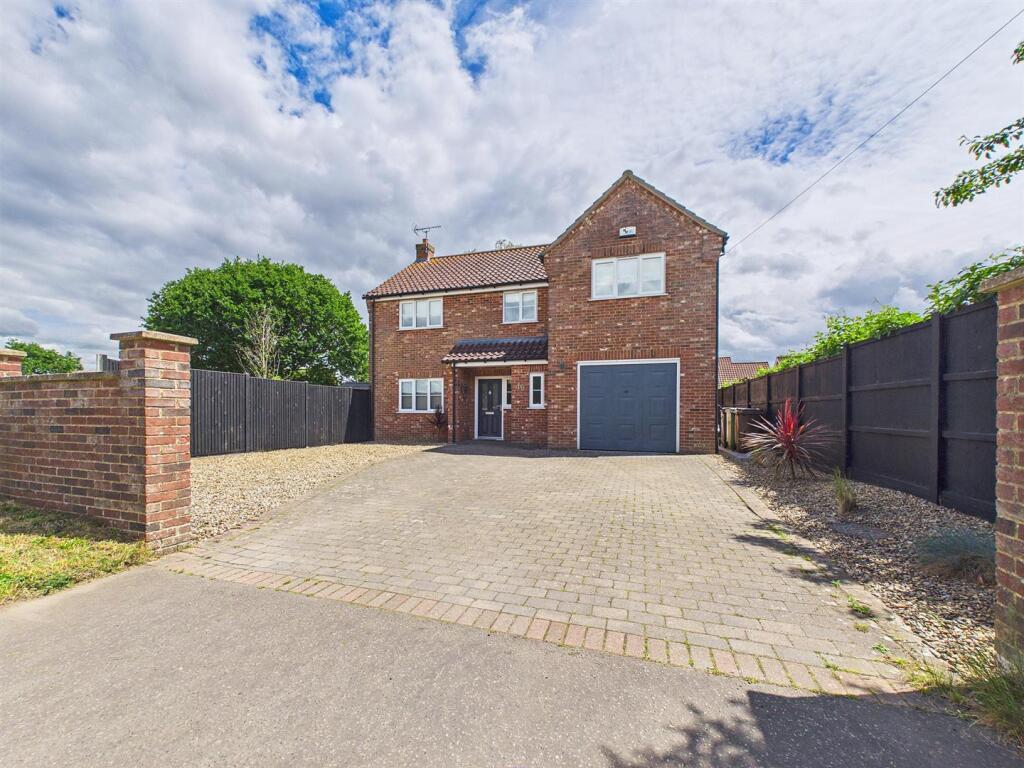 Main image of property: Chapel Street, Cawston