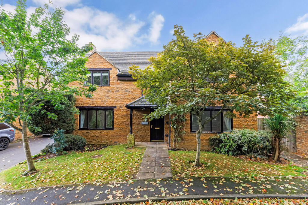 Main image of property: Chestnut Vale, Mollington, OX17