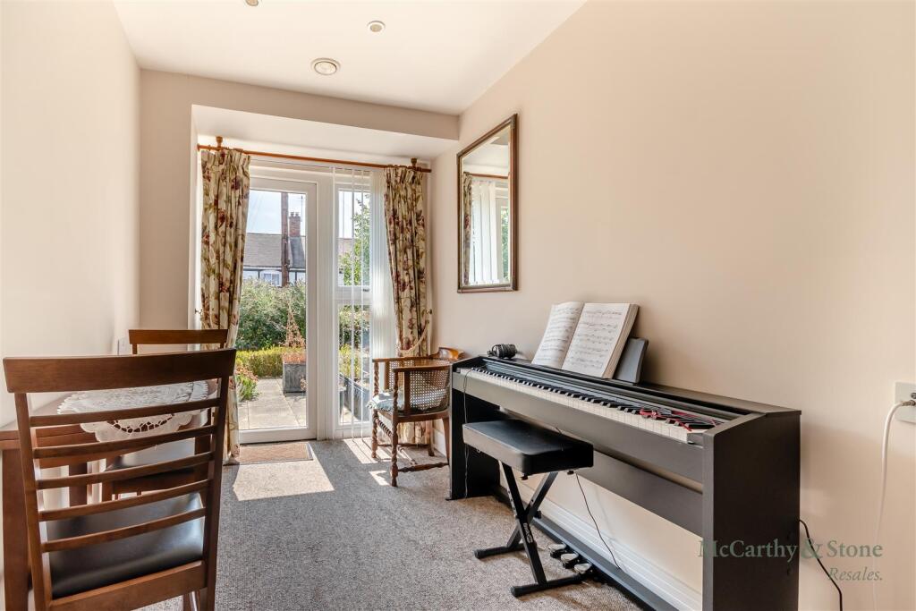 Apartment in Wychavon, Primsland, Droitwich Spa - View 4
