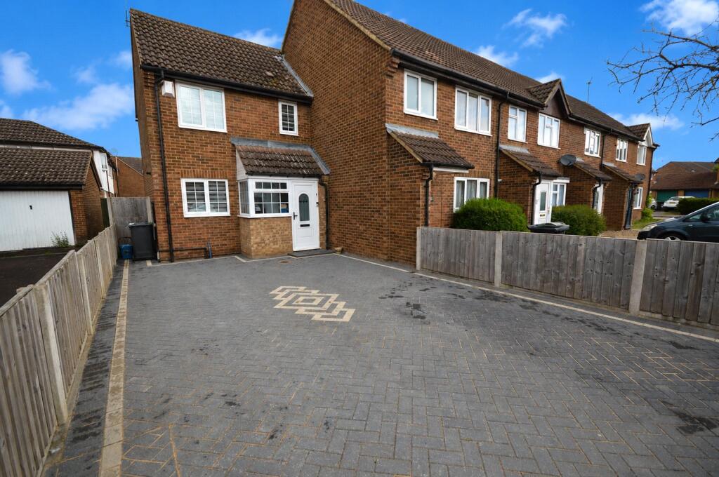 Main image of property: Marsom Grove, Luton, Bedfordshire, LU3