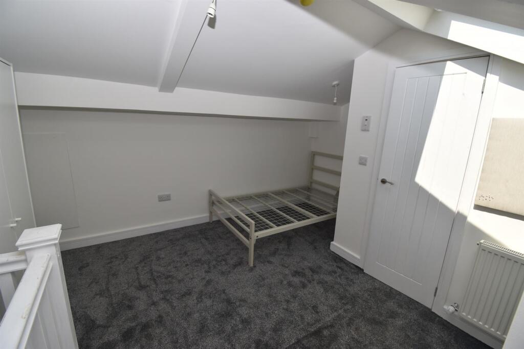 House in Coventry - View 4
