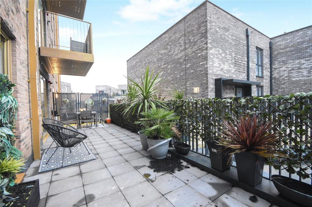 Main image of property: Wharf Road, Chelmsford, Essex, CM2