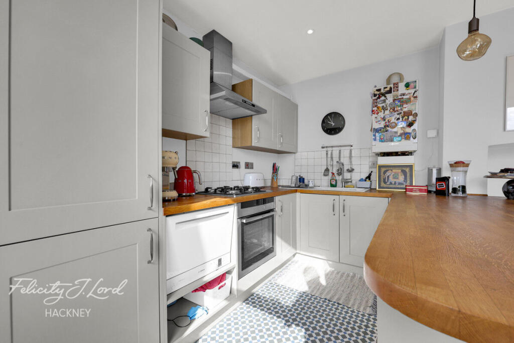 Main image of property: Kingsland Road, London E8